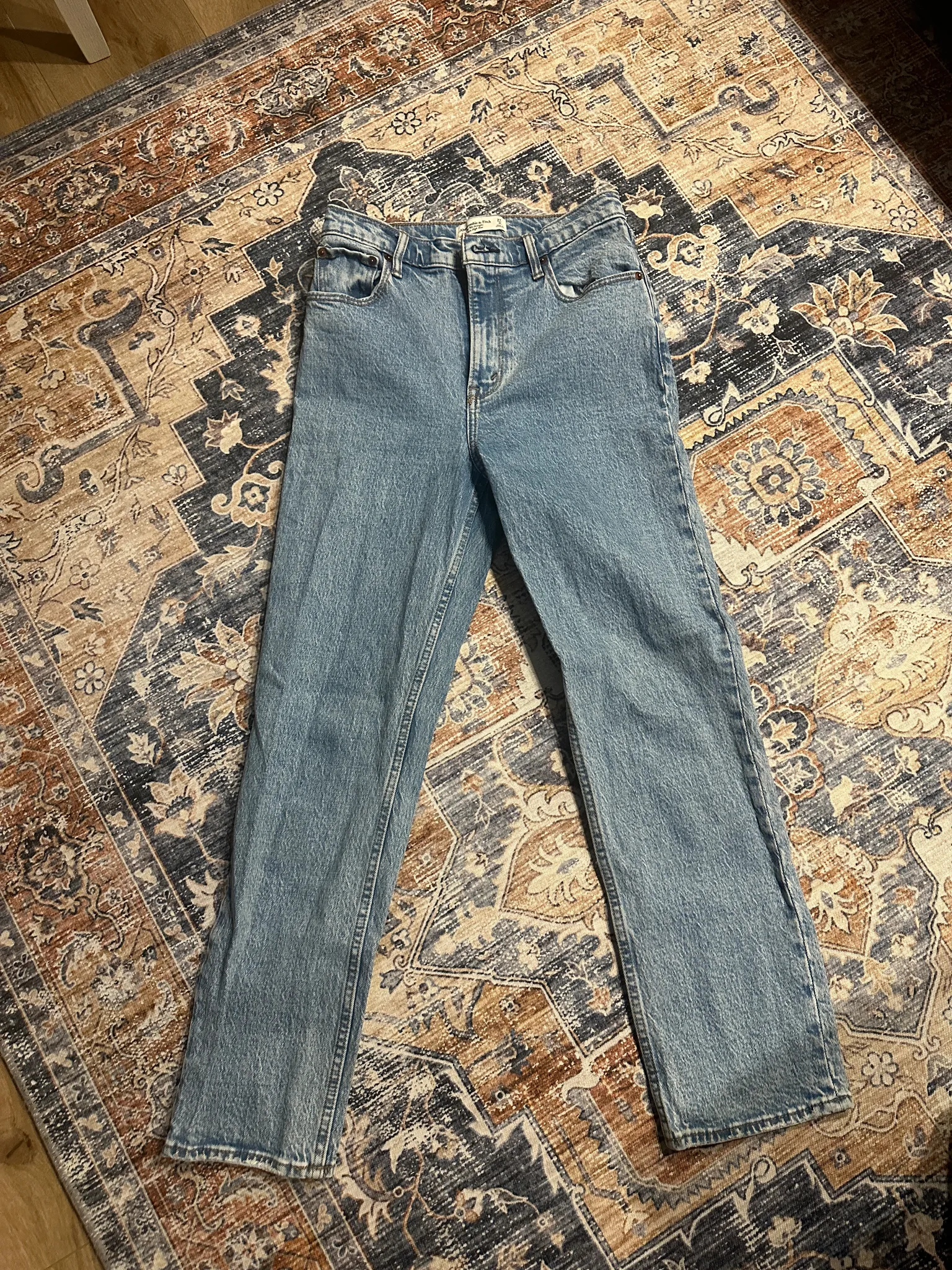 Abercrombie and Fitch Jeans photo 1