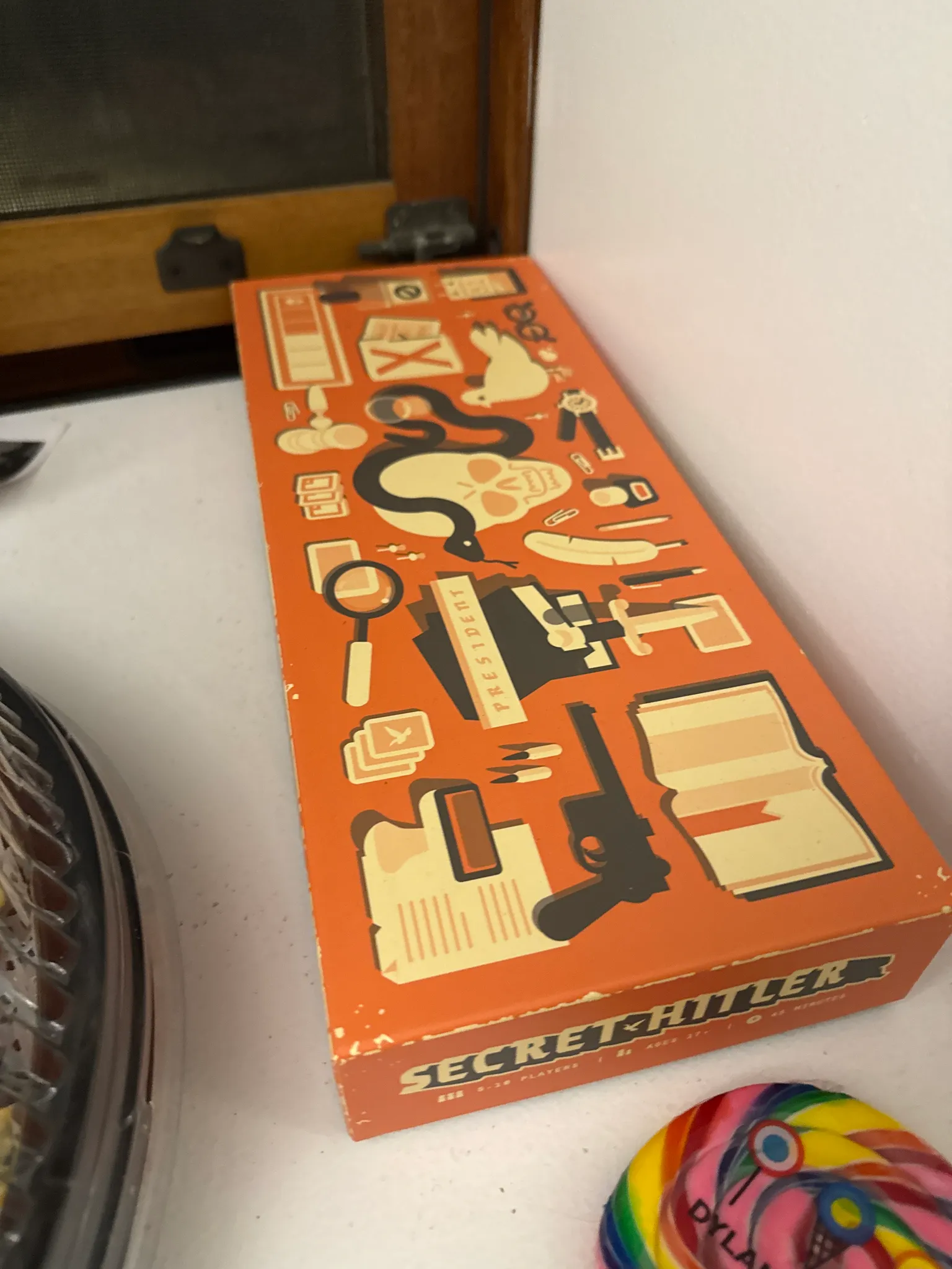 Secret H*tler board game photo 1