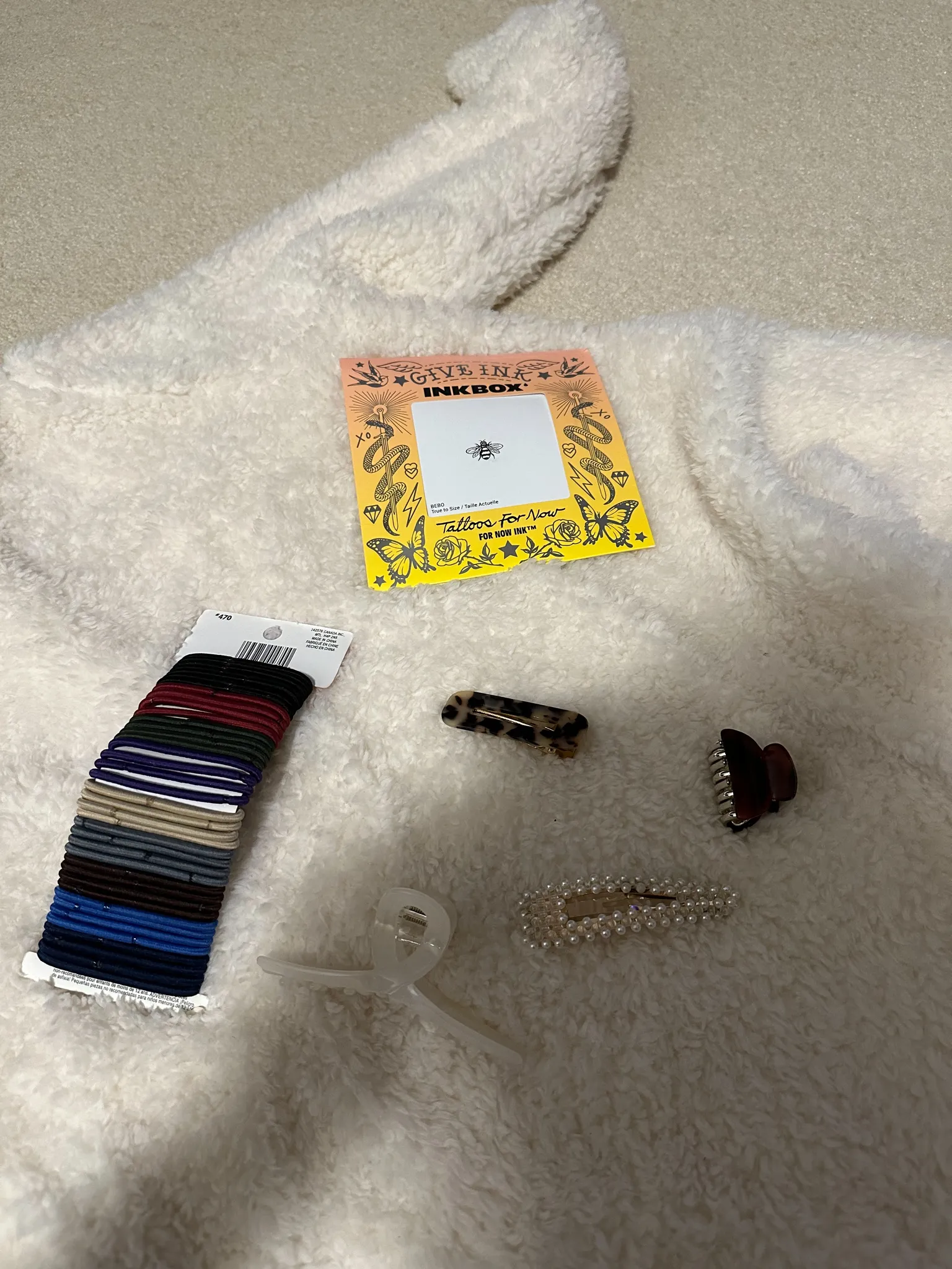 Miscellaneous items photo 1