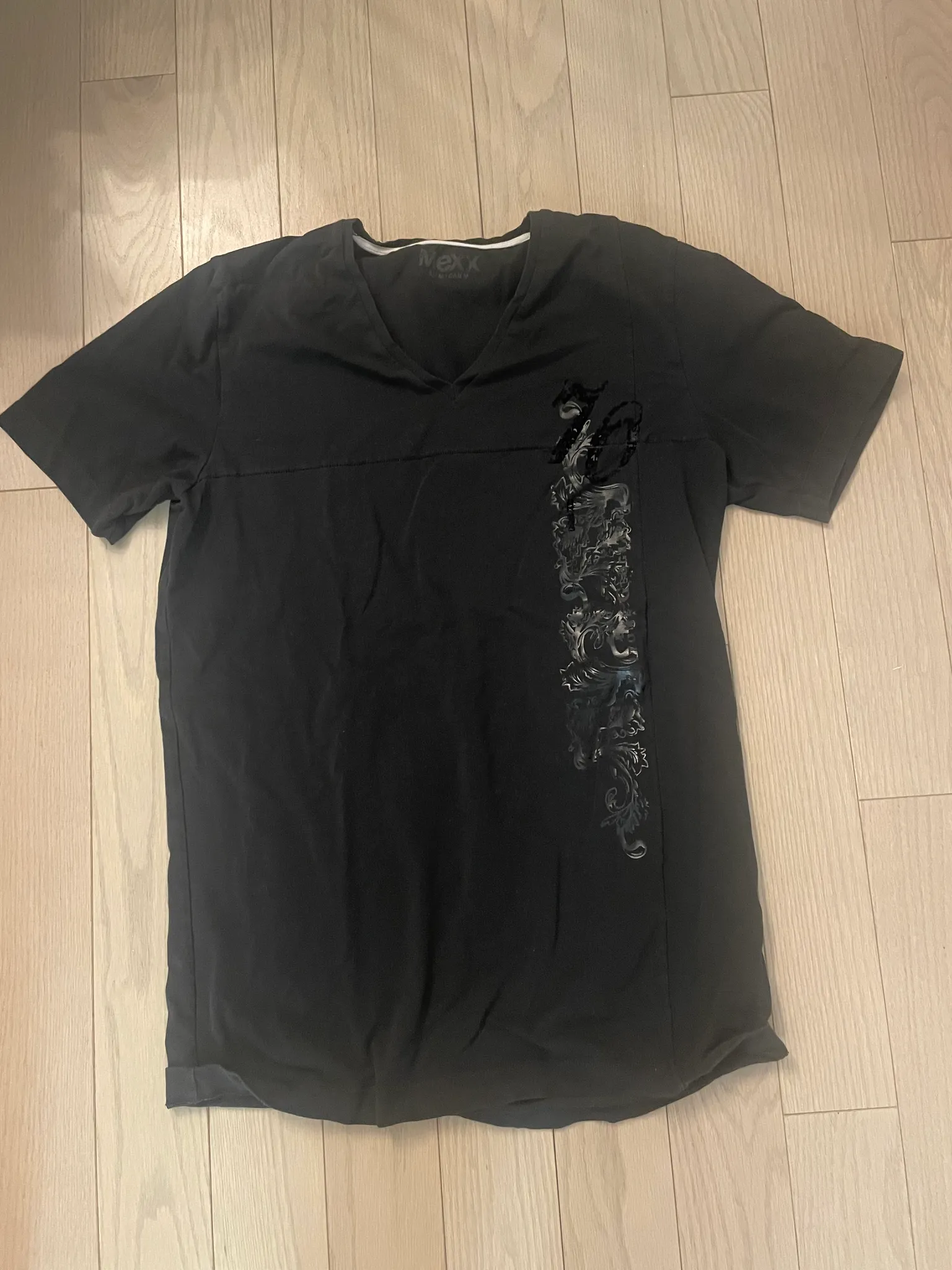 Mexx men’s sz m tshirt  photo 1