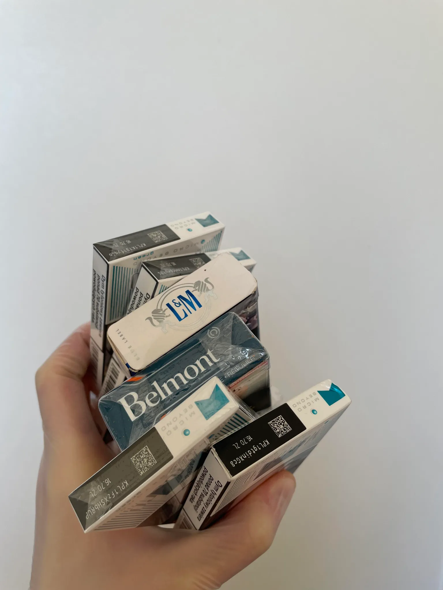 6 pack Menthol Marlboros, L&M and Belmonts. photo 1