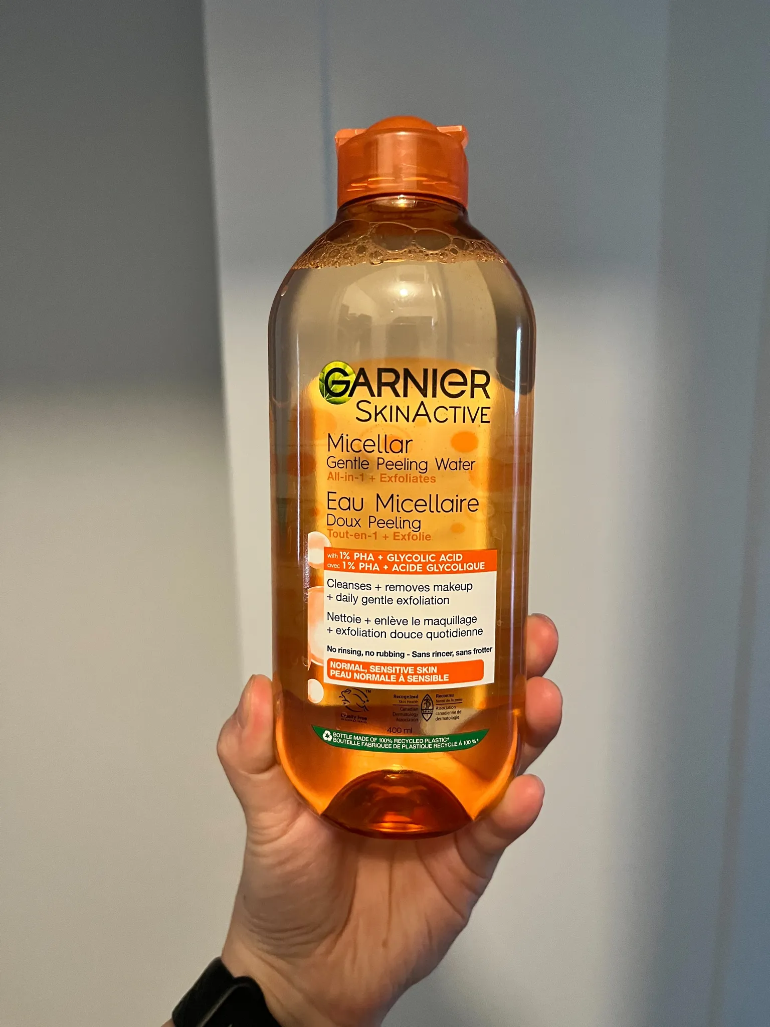 Garnier micellar gentle peeling water photo 1
