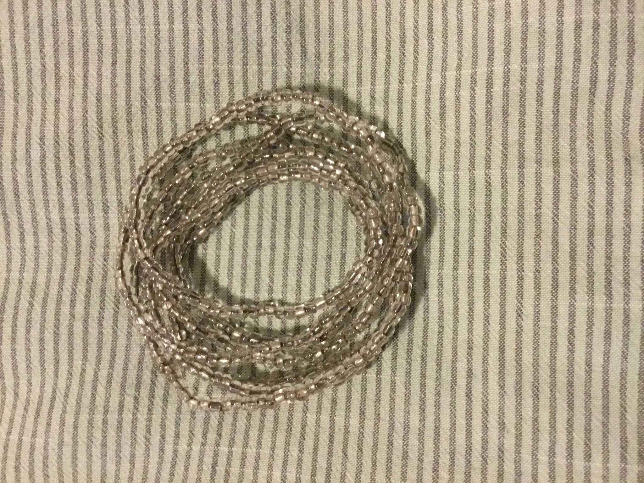 Clear glass beads photo 1