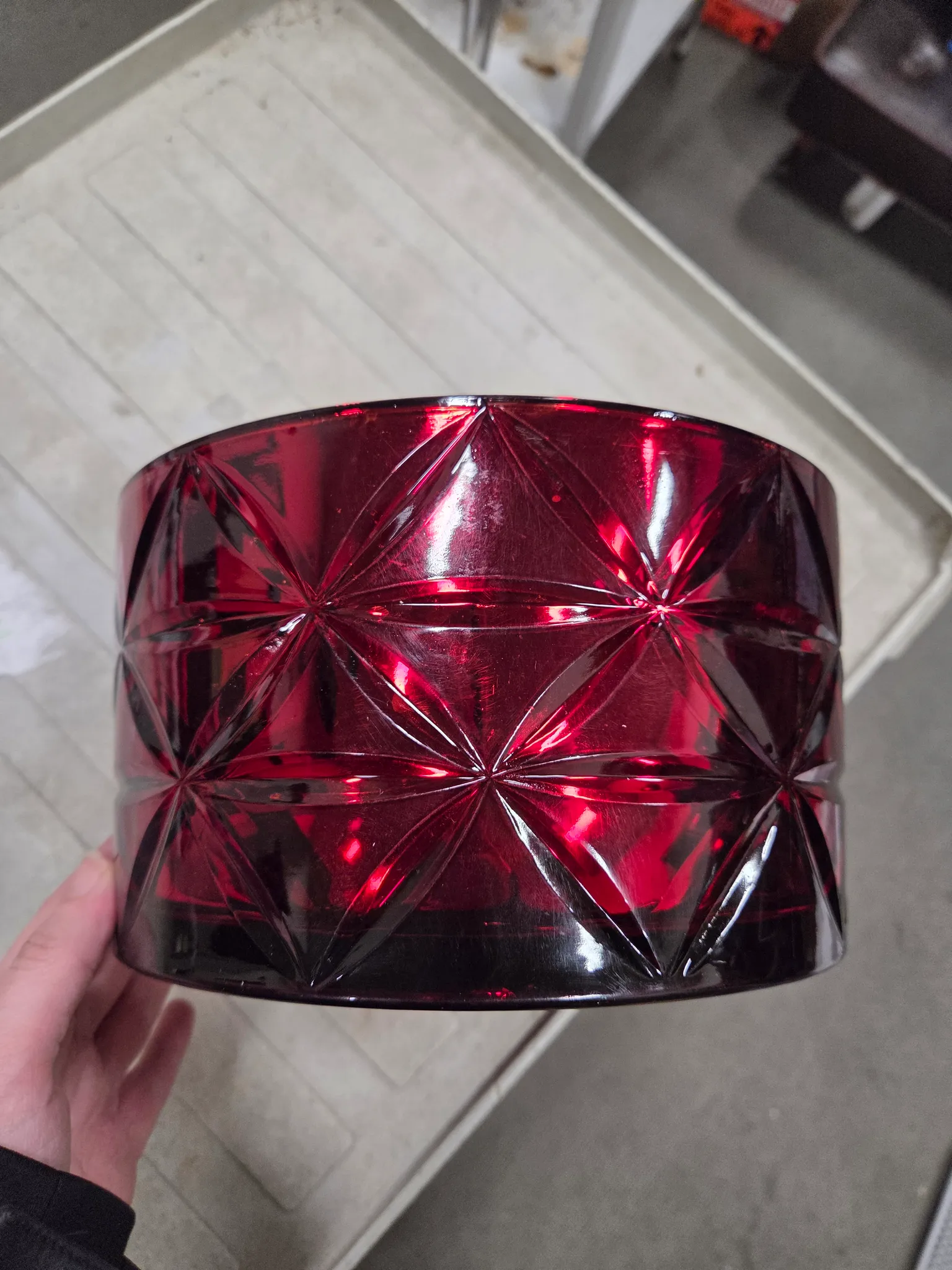 Glass plant pot photo 1