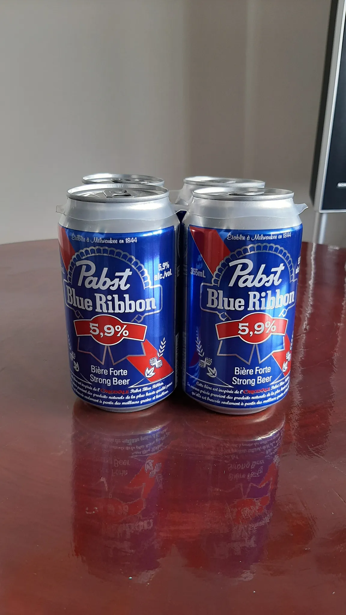Beer: Pabst Blue Ribbon 355mL x 4 photo 1