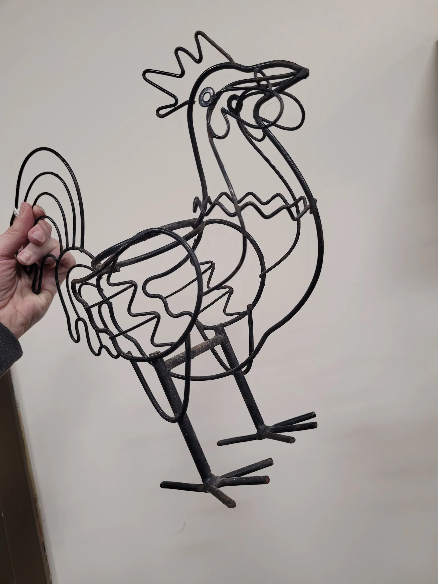 Chicken sculpture  photo 1