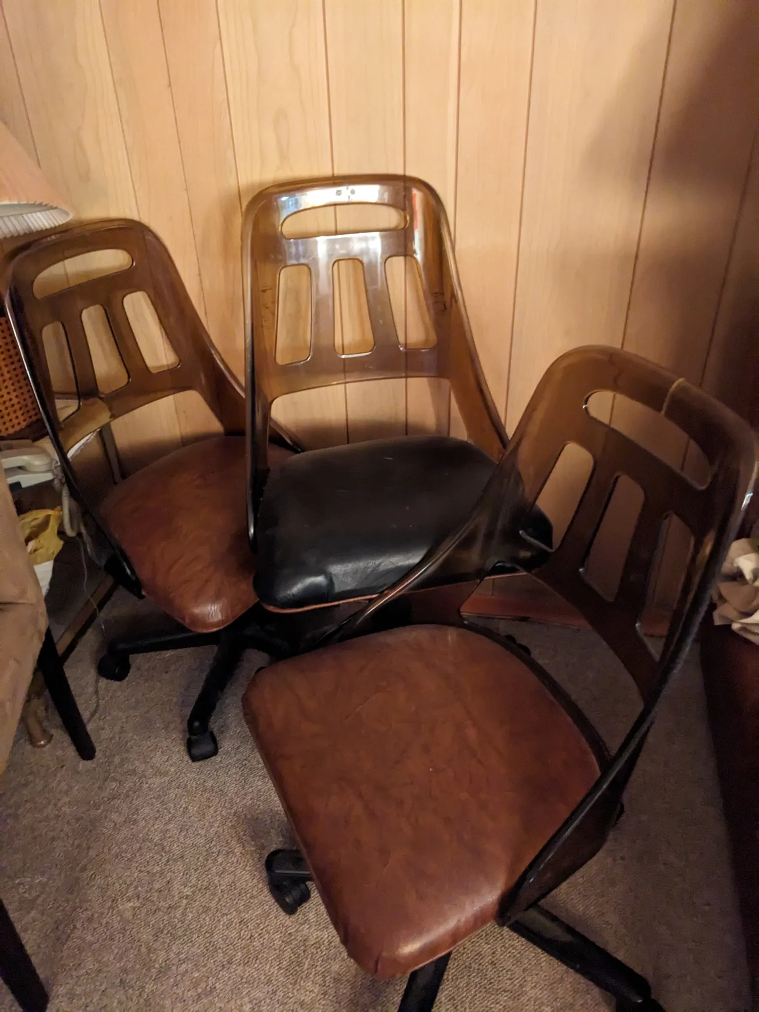More Swivel Chairs  photo 1