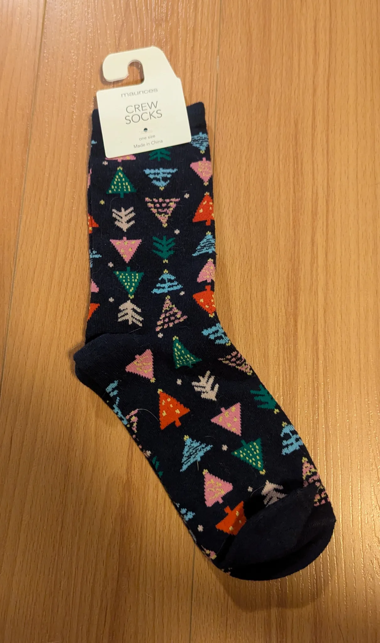 Brand New Maurices Crew Socks - Christmas Tree Pattern photo 1
