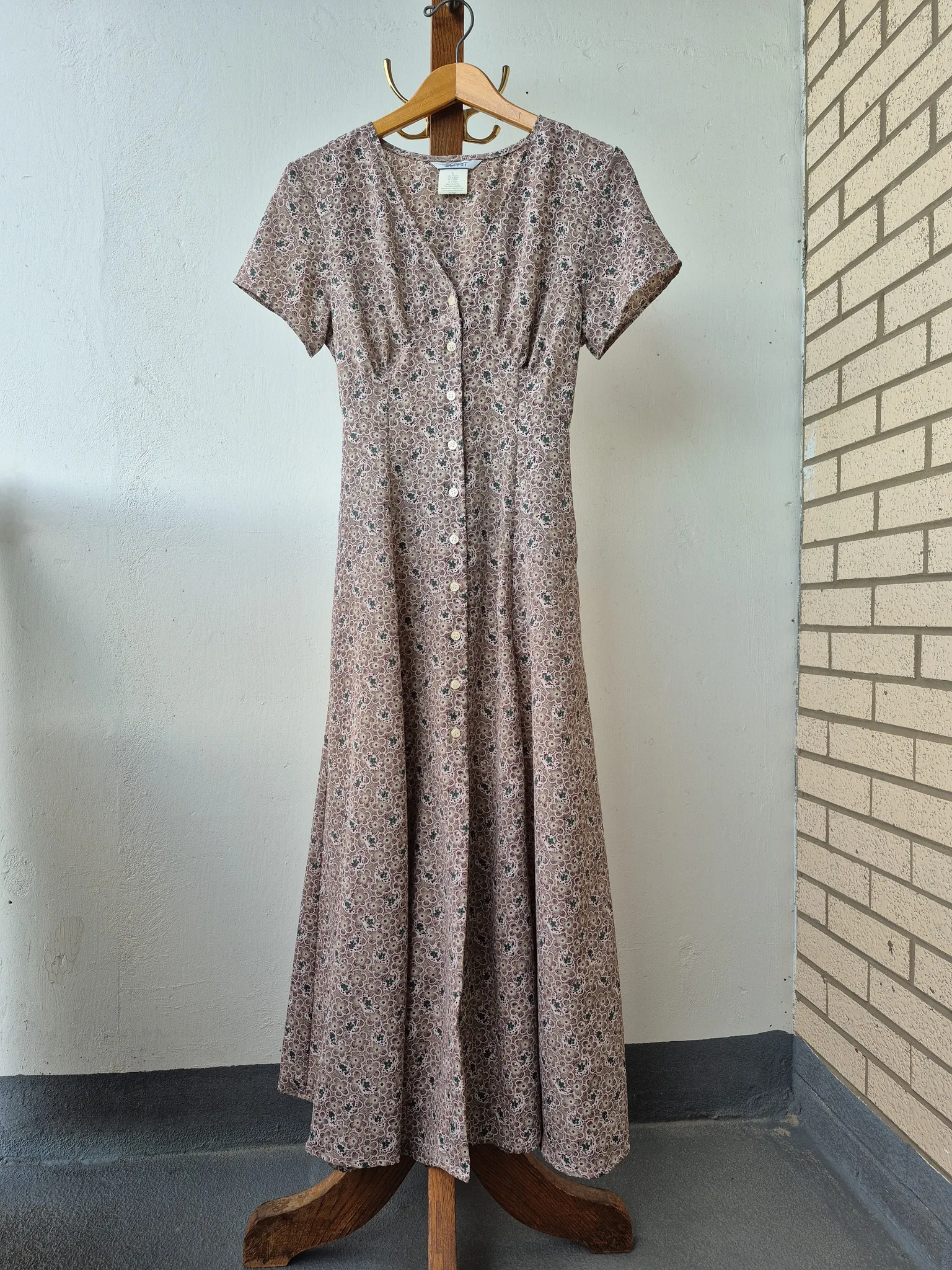 Dress: Vintage long button-down summer dress (fits S/M)  photo 1