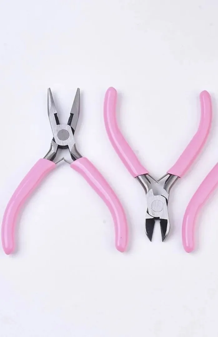 pink jewellery/jewelry pliers photo 1