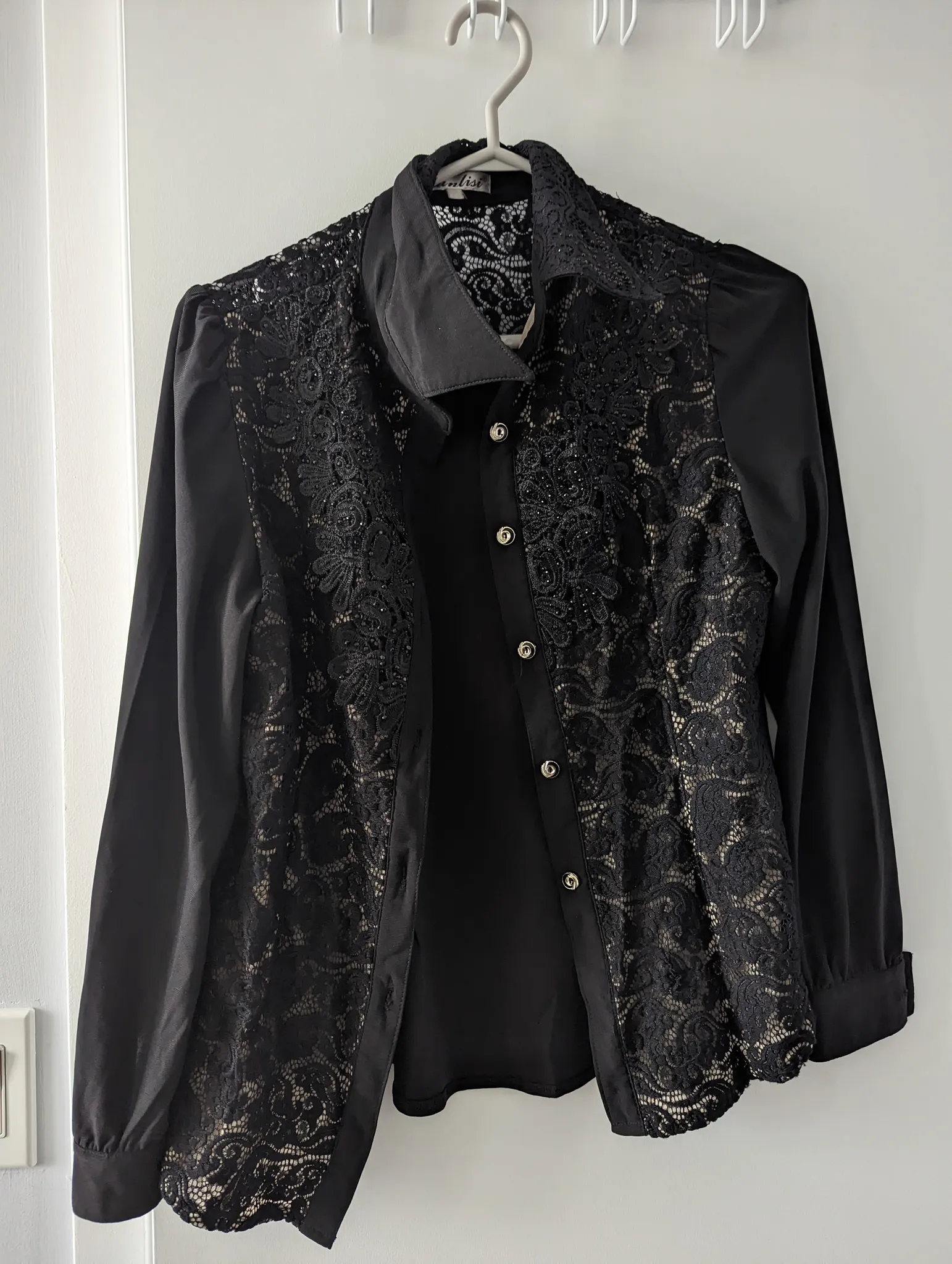 🚫Lace Blouse - Size S photo 1