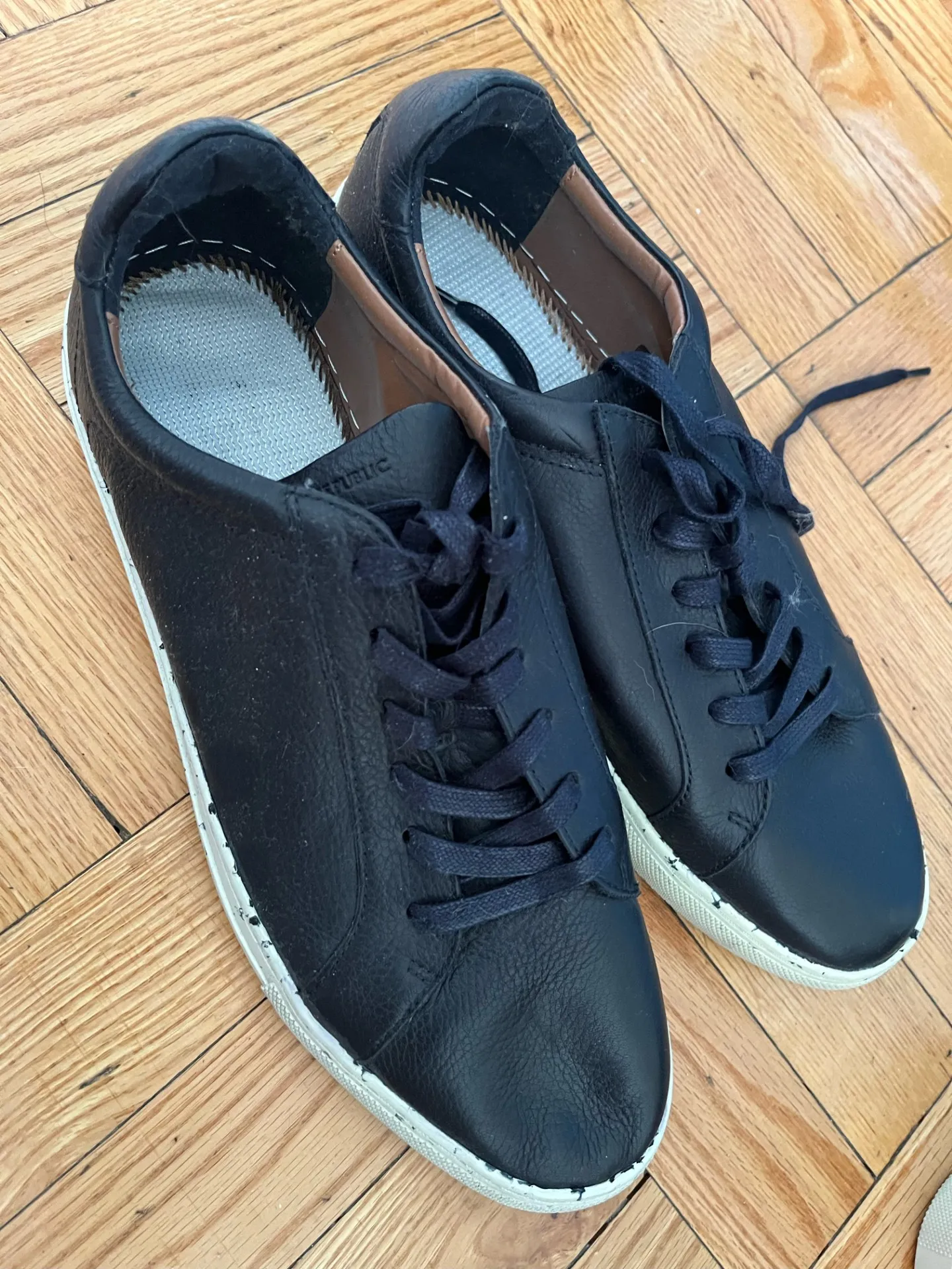 Shoes. Banana Republic size 9 photo 1