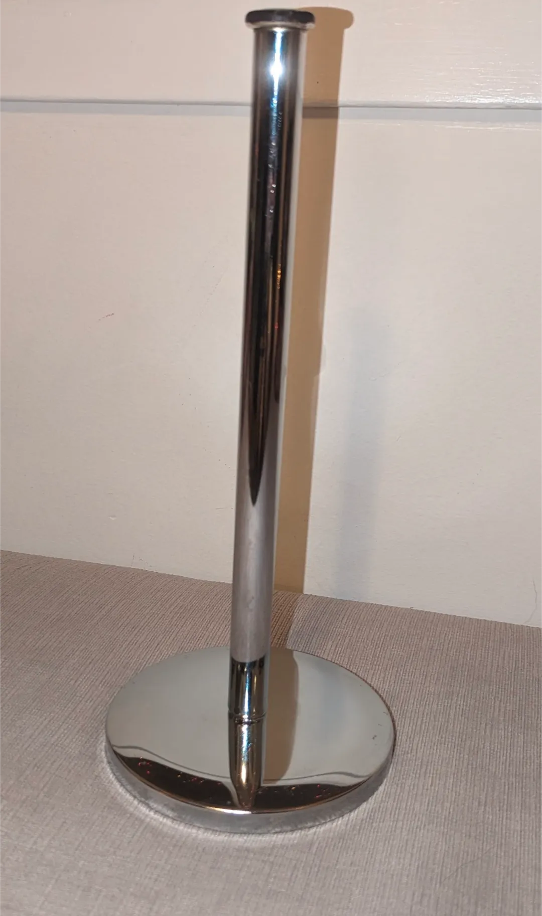 Paper Towel Holder photo 1