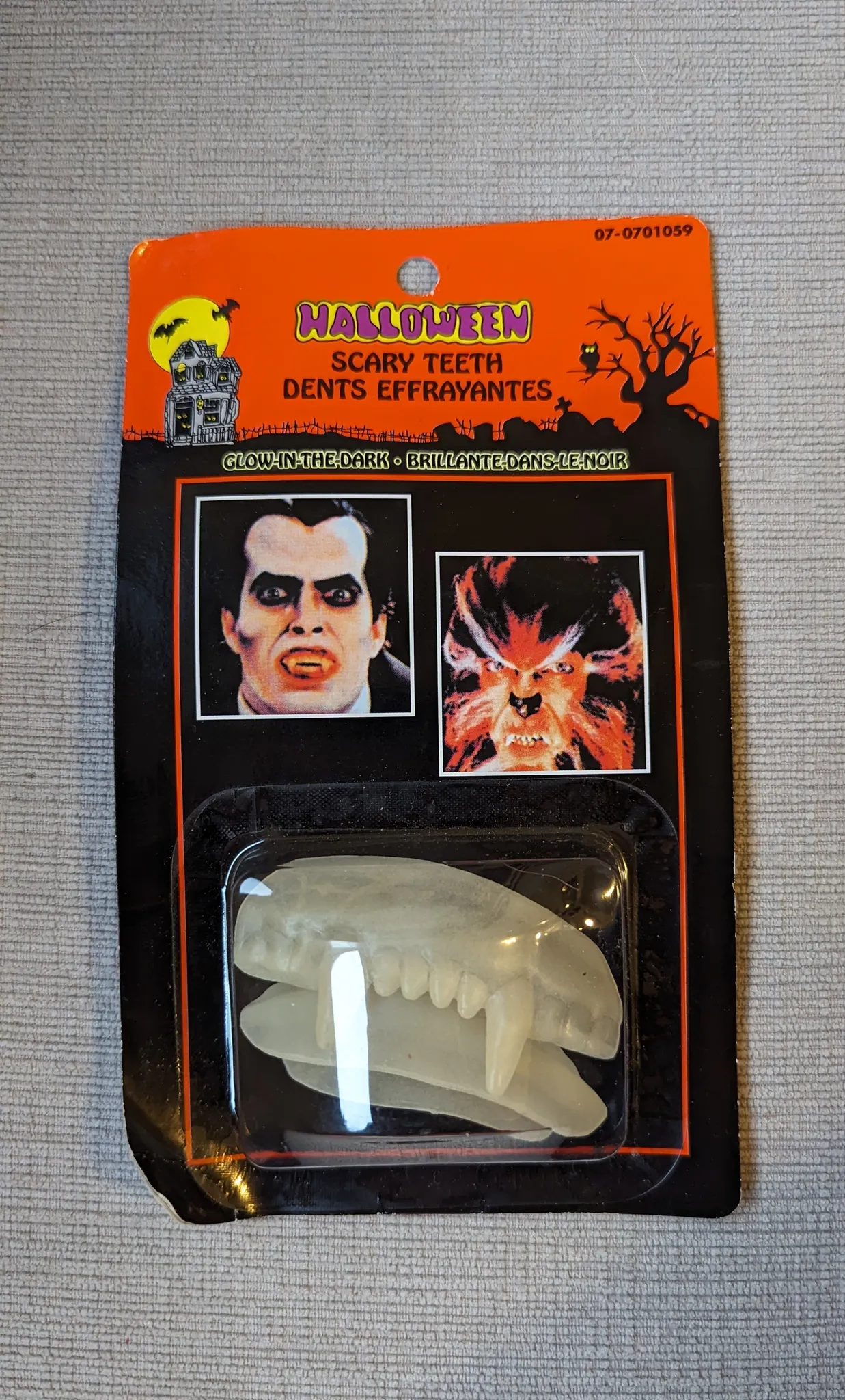Brand New Glow in the Dark Scary Teeth  photo 1