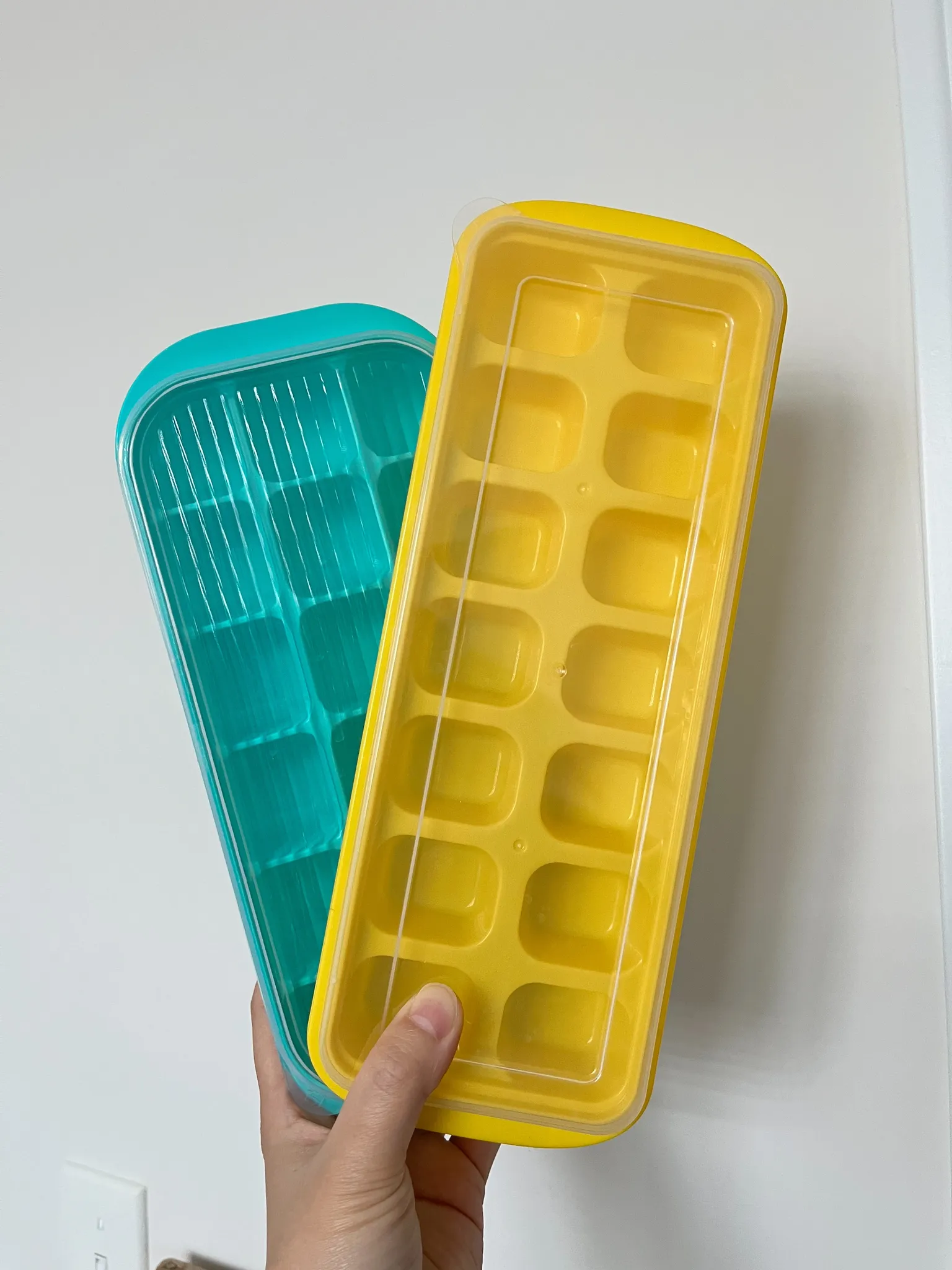 Traded- - Ice cube trays  photo 1