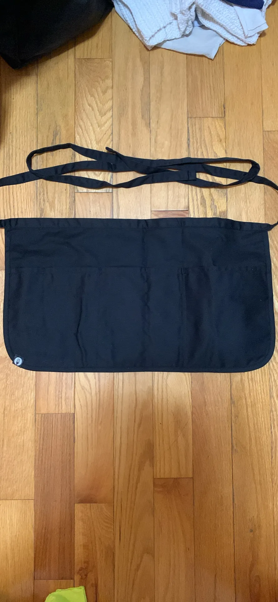 Server pouch photo 1