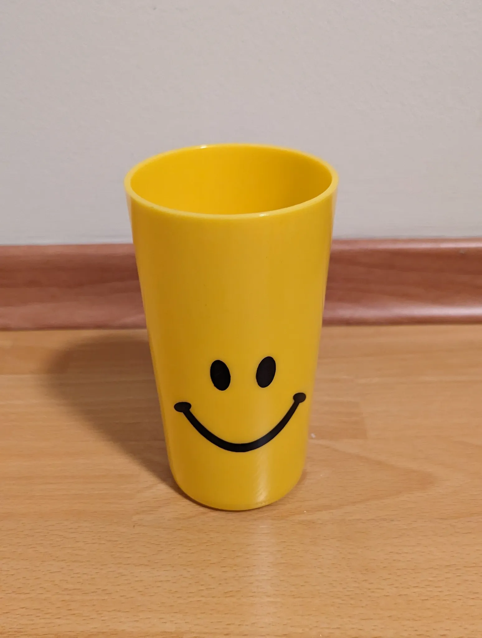 Happy Face Yellow Cup photo 1