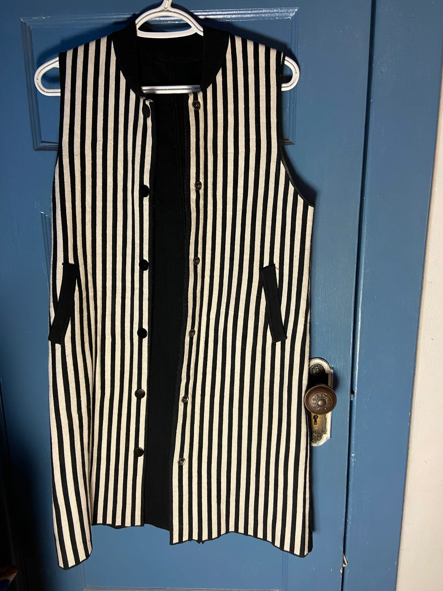 Long striped vest photo 1