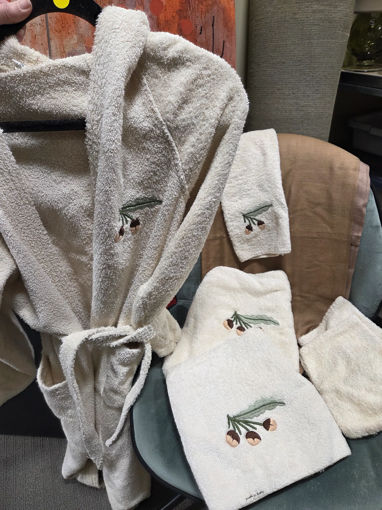 Robe with matching towel set photo 1