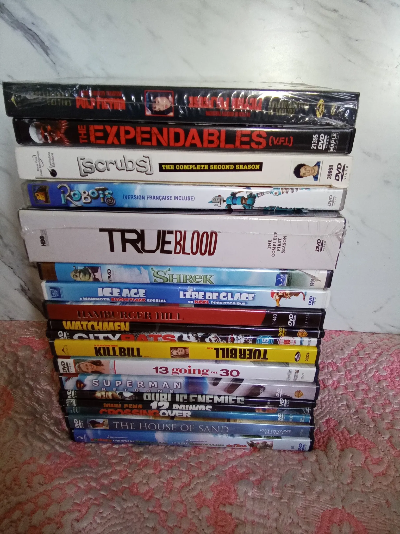 M9vie nights fun for the family 

18 DVDS VARIOUS GENRES 
 photo 1