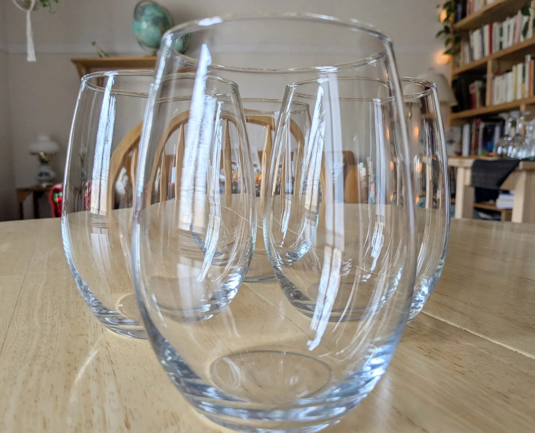 Set of 4 Stemless Wine Glasses Like New photo 1
