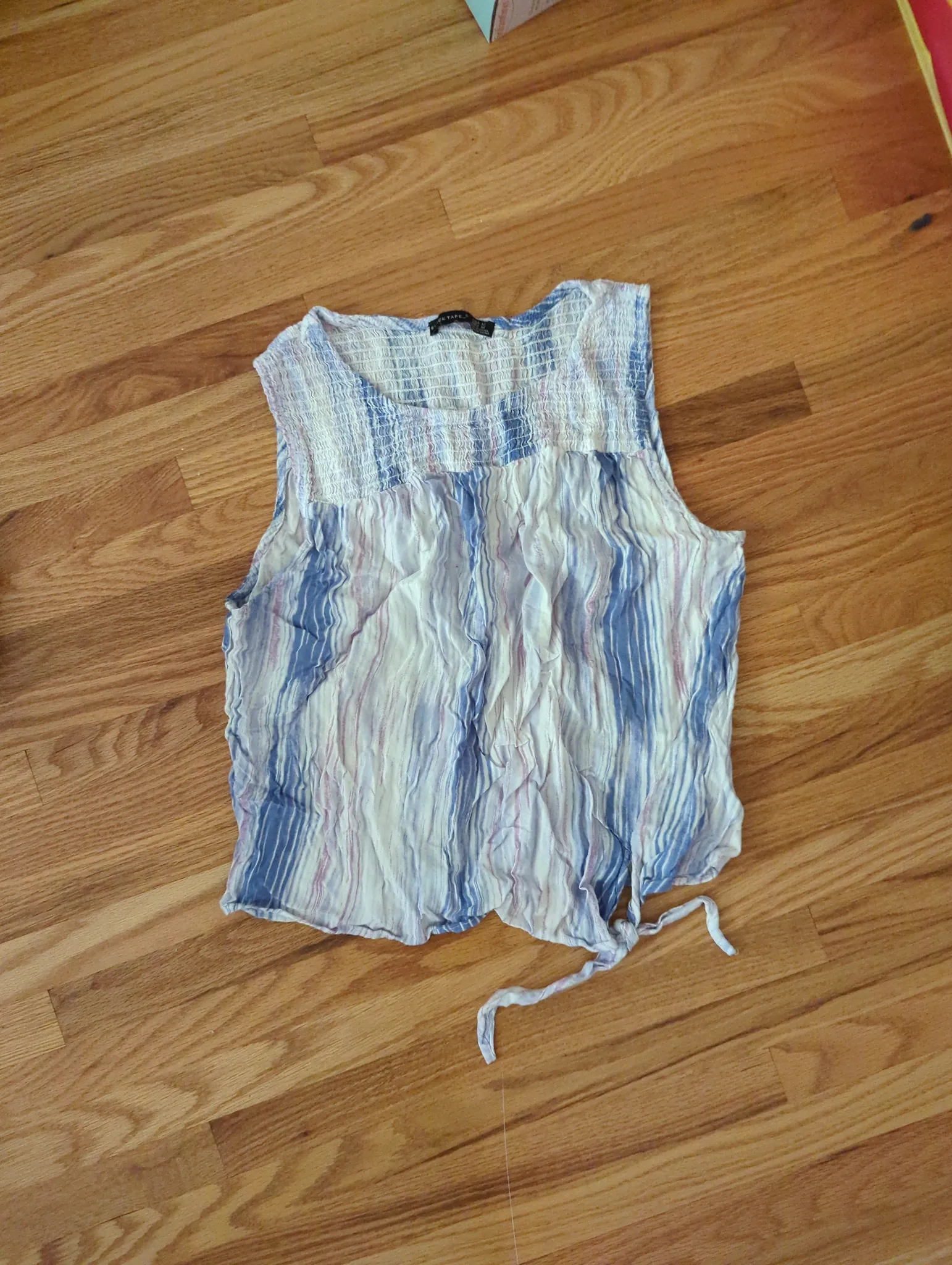 Sleeveless Top photo 1
