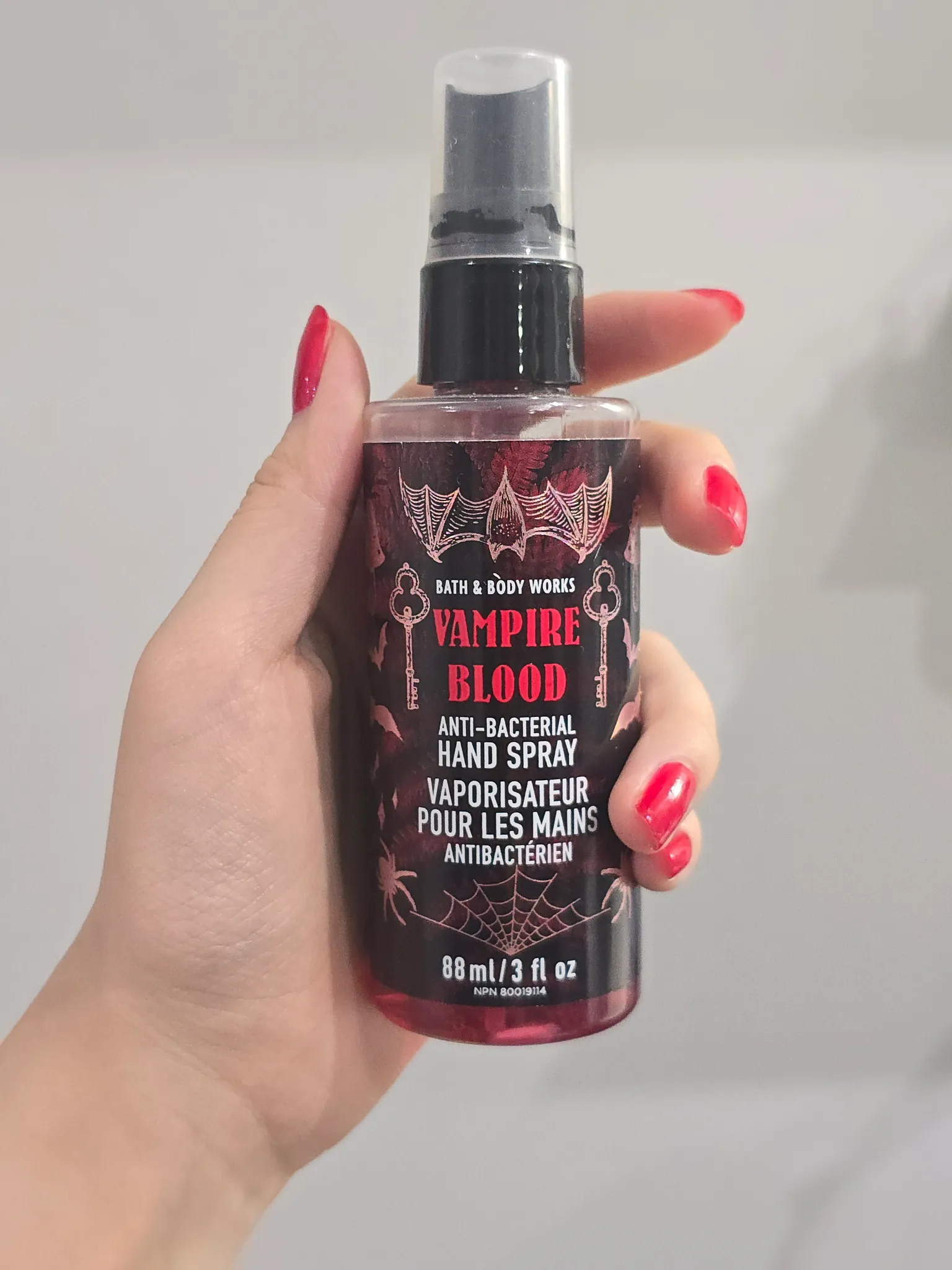 Sanitiser Spray photo 1