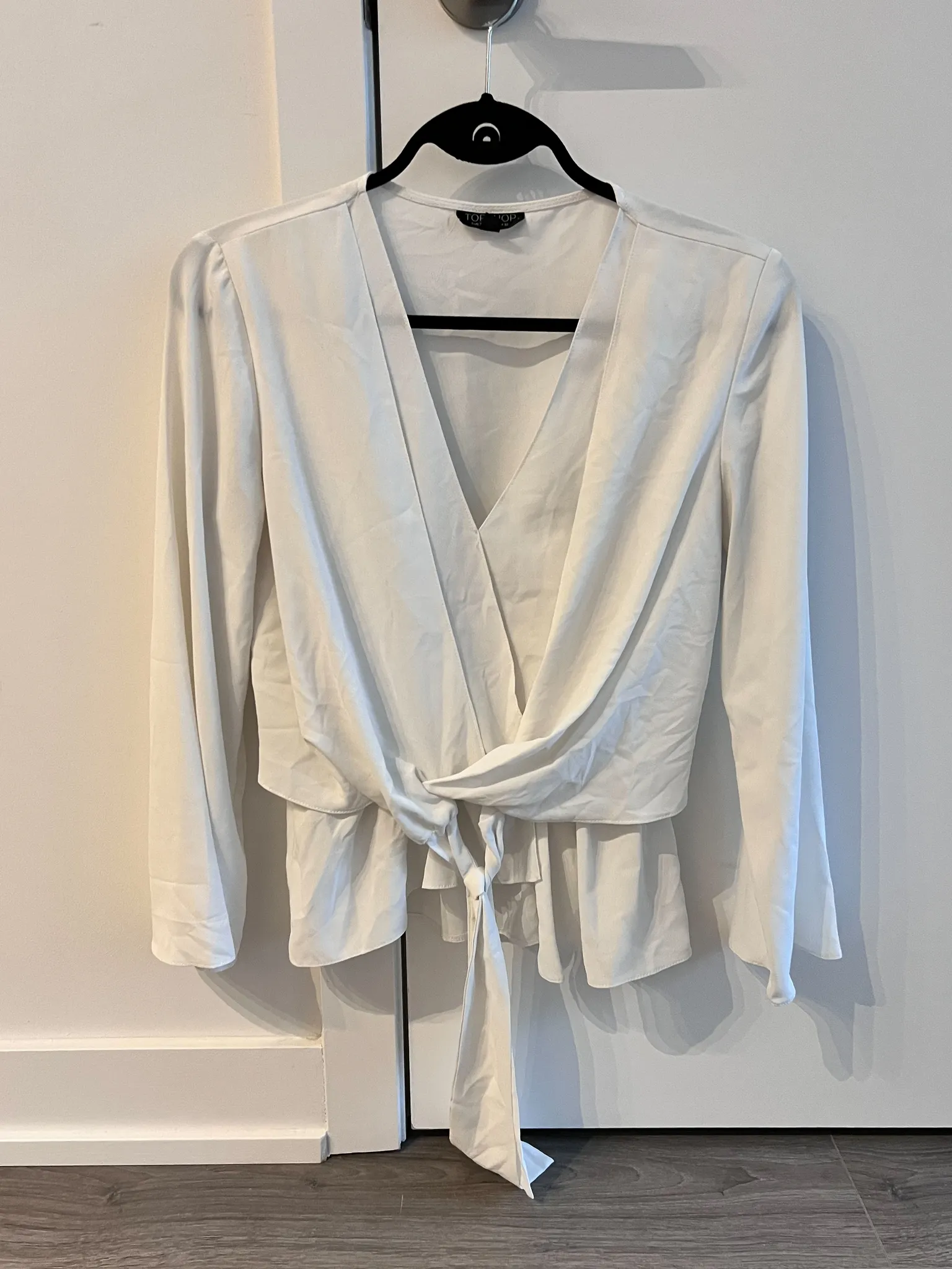 TOPSHOP White Blouse photo 1