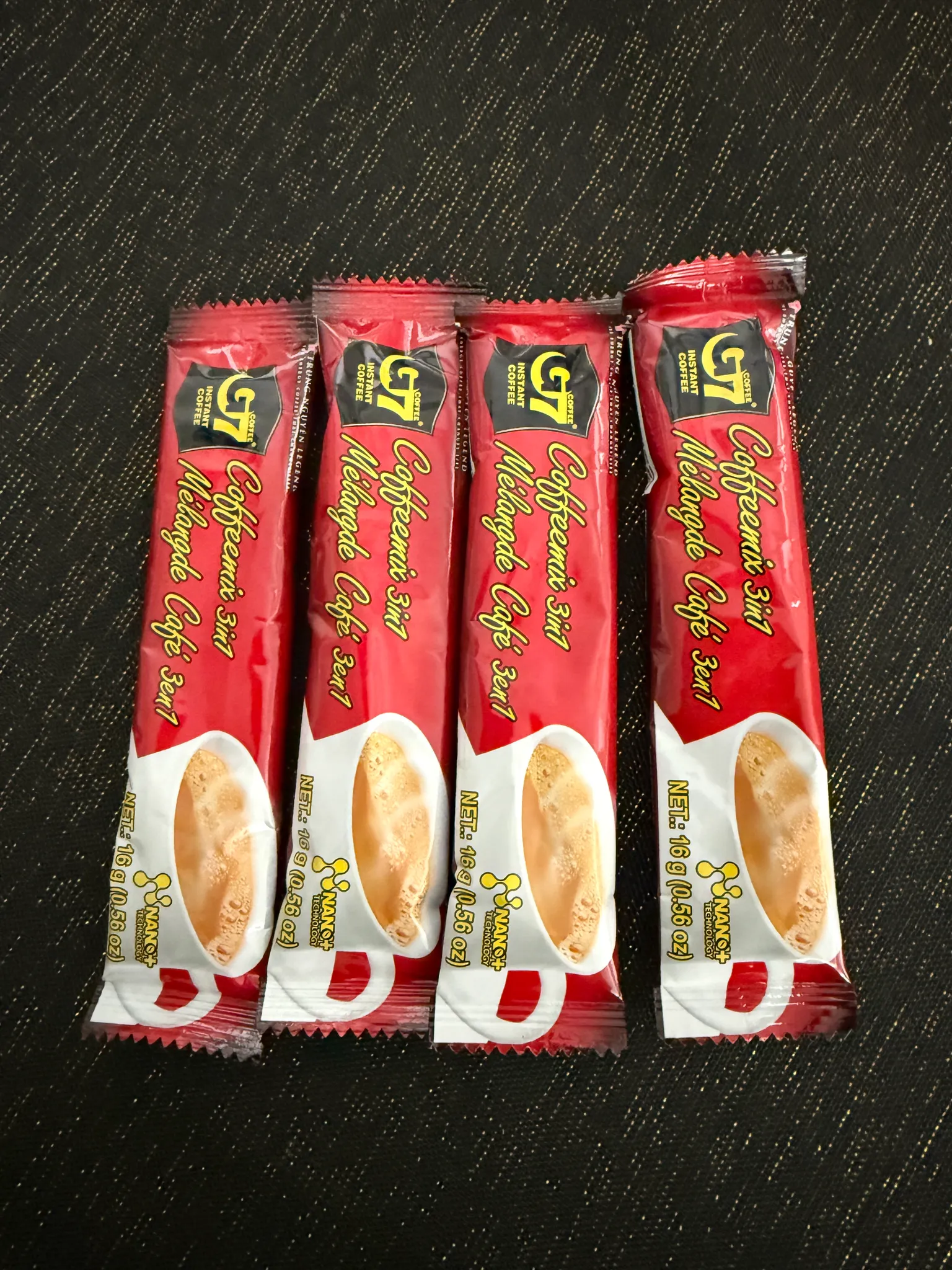 4 instant coffee packs  photo 1