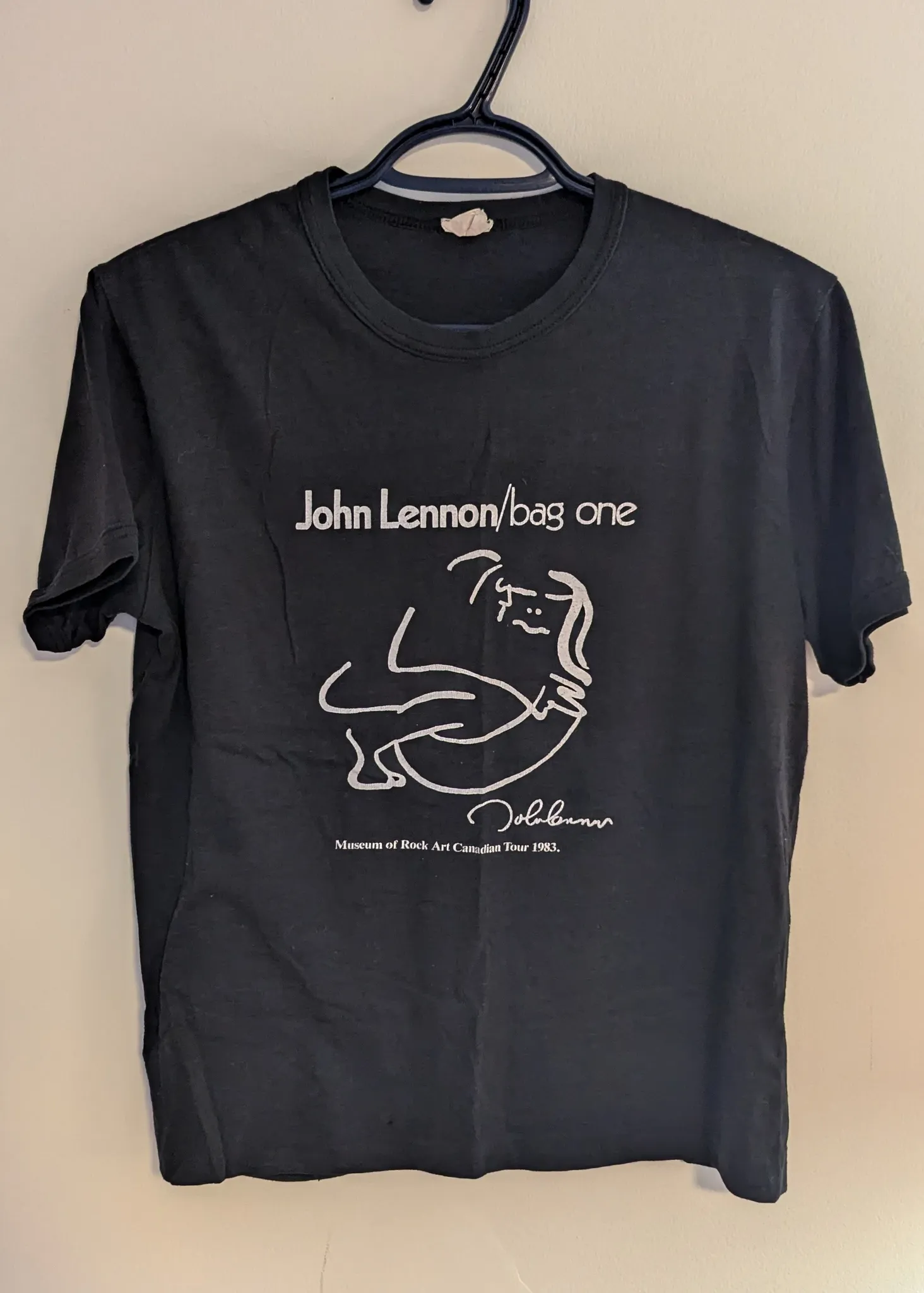 Vintage John Lennon Museum of Rock Art T-Shirt - Men's Medium photo 1
