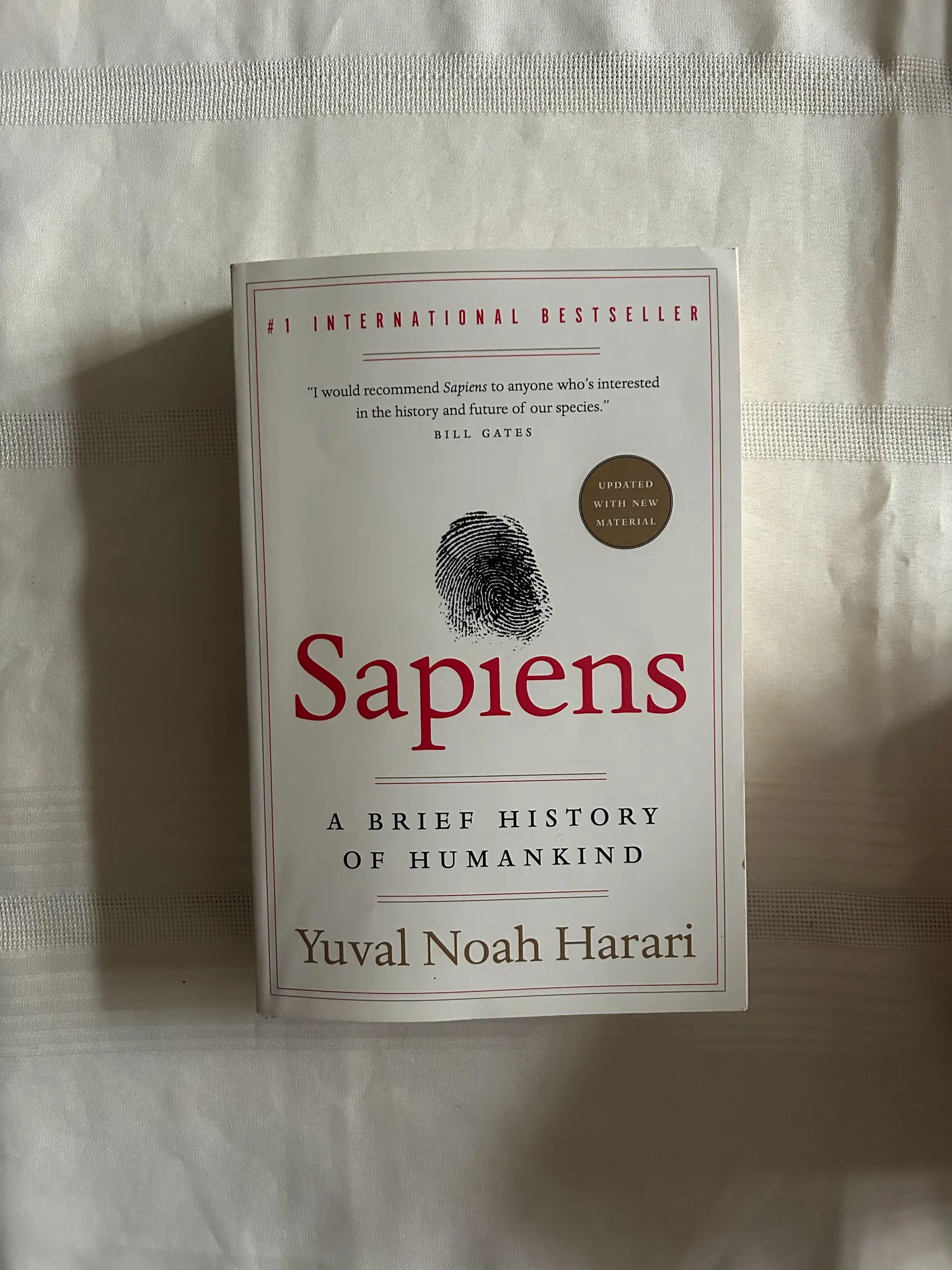 Sapiens book photo 1