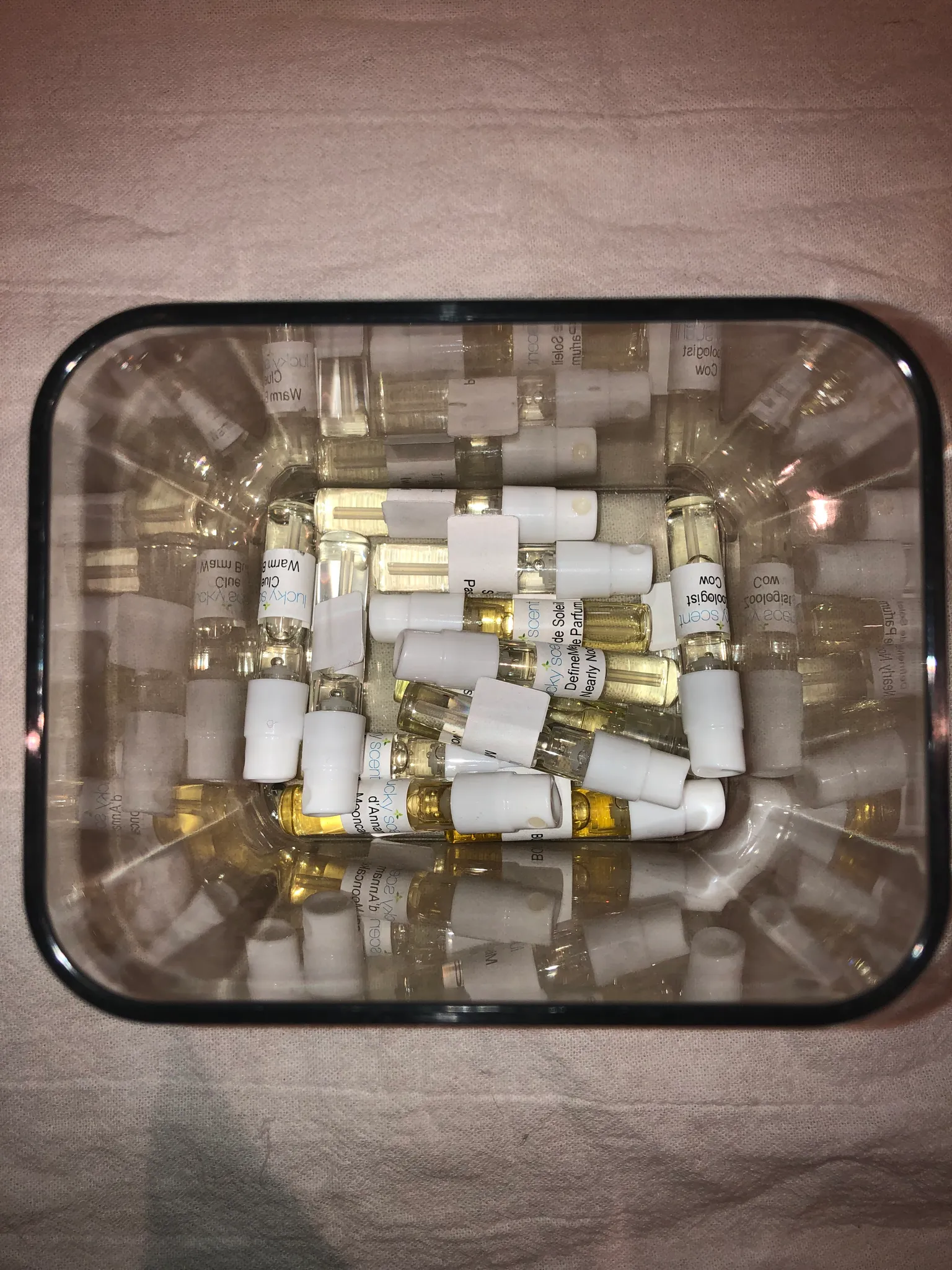 Niche and designer perfume samples! photo 1