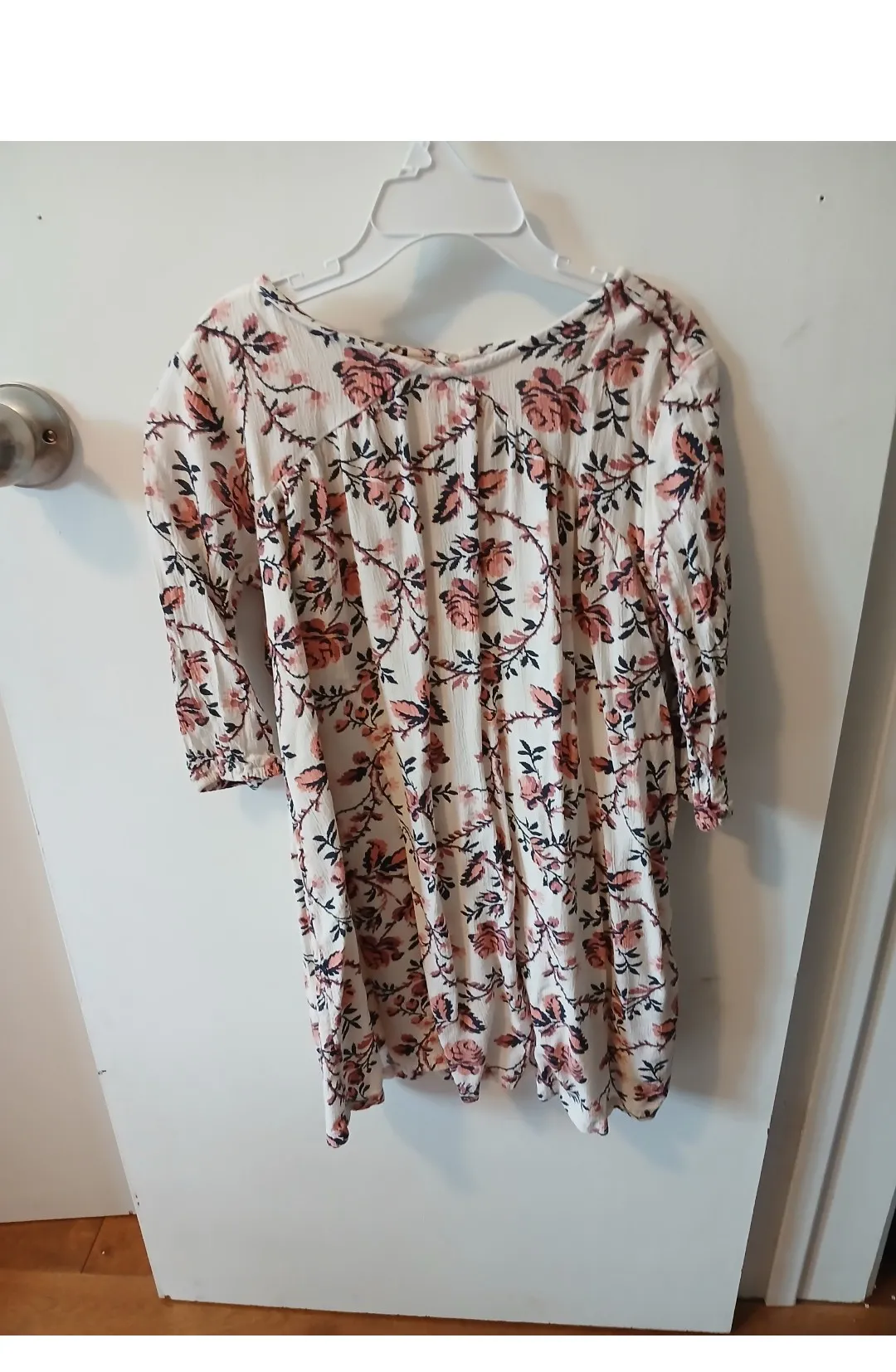 Girls dress 7 photo 1