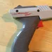 Excellent condition Authentic 1985 Nintendo NES Zapper Grey/Gris photo 2